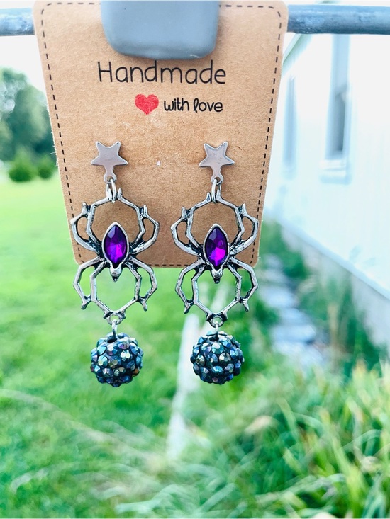 Handmade Jewelry - Handmade Silver Spider Earrings with Purple Stone and Iridescent Bead Drops